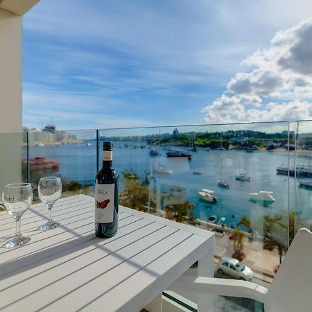 Superlative Apartment With Valletta And Harbour Views Sliema Exterior photo